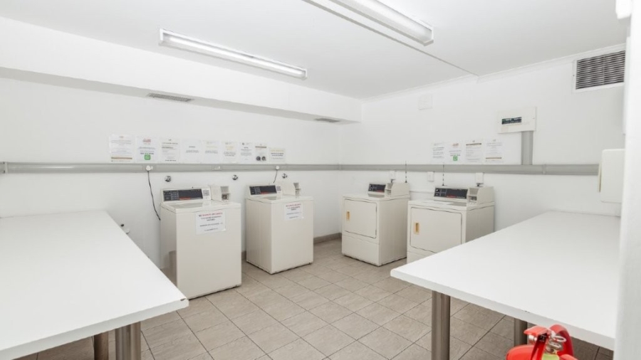 2 Bedroom Property for Sale in Cape Town City Centre Western Cape